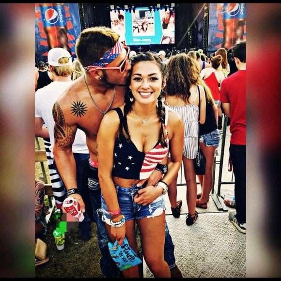 Meet your Posher, Ethan - Picture 2 of 7